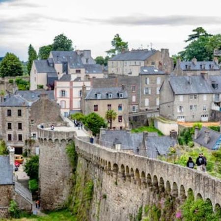 Jerzual Dinan Exterior foto