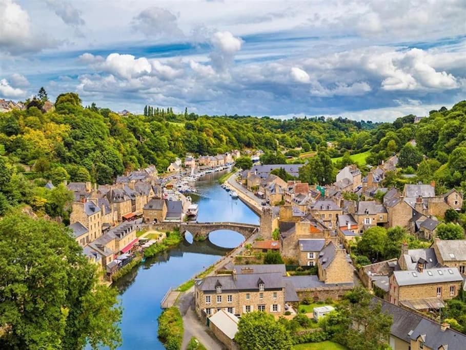 Jerzual Dinan Exterior foto